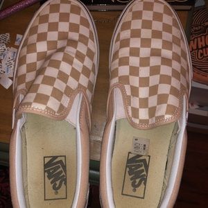checkered vans